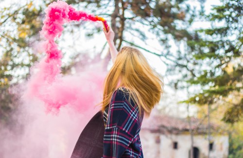 Comment utiliser un fumigène à main ?