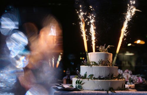 Fontaines à gâteau Sparklers Club, la meilleure qualité au meilleur prix ! 