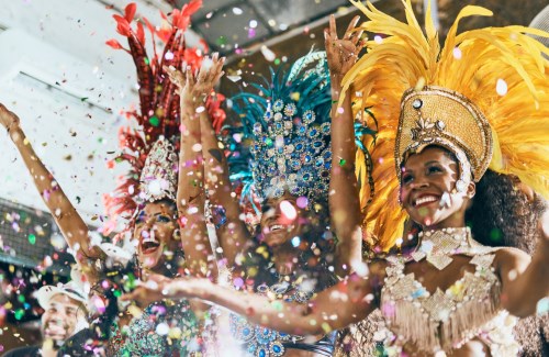 Les origines du Carnaval de Rio.