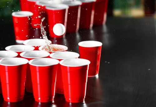 Le Beer Pong : règles et conseils d'organisation.
