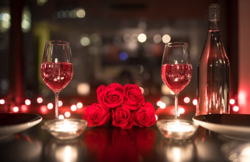 Décoration de Saint Valentin et Arrangement de Table 