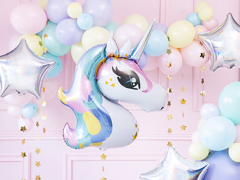 Organiser un anniversaire licorne.
