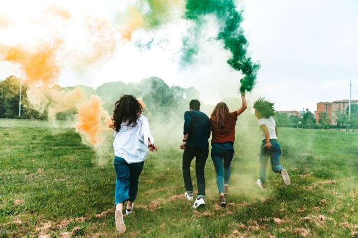 Comment choisir des fumigènes pour réussir sa fête ?