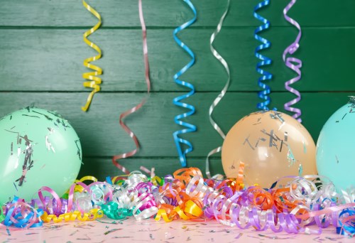 Comment ajouter du fun à votre fête avec une bombe serpentin ?