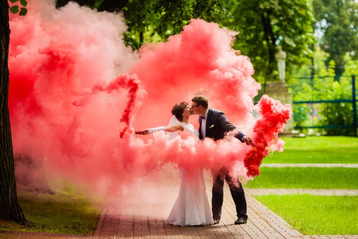 Trouver des fumigènes pour votre mariage ! 