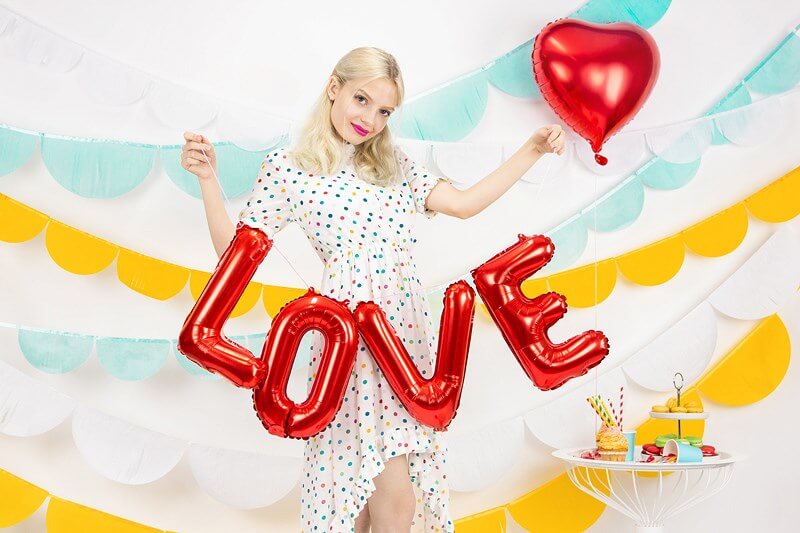 Ballon en Aluminium rouge LOVE 