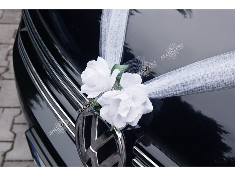 Guirlande de tulle blanche avec roses blanches 1,7 mètres
