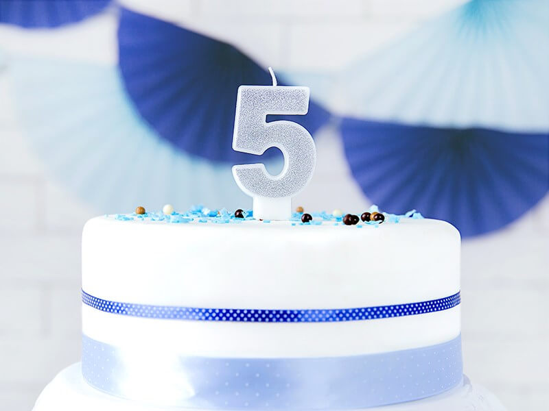 Bougie Anniversaire Chiffre 5 Argent Bougies Chiffres Sur Sparklers Club Bougie Anniversaire Chiffre 5 Argent Bougies Chiffres Sur Sparklers Club
