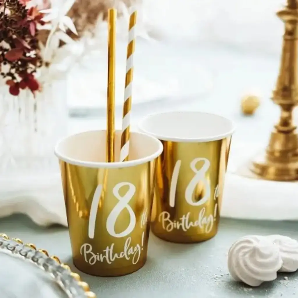  Lot de 6 gobelets or  18 ans 