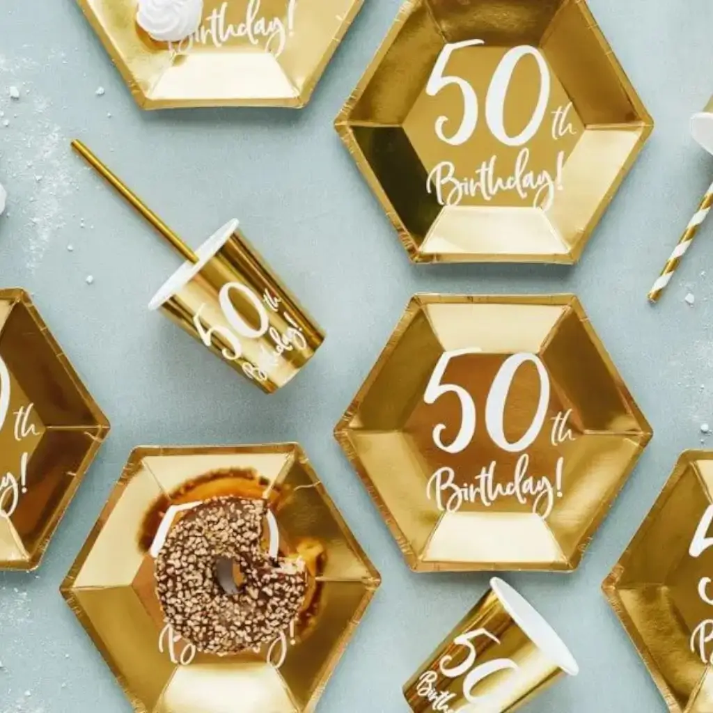 Lot de 6 gobelets or  50  ans 