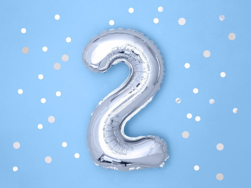 Ballon anniversaire chiffre 2 Argent 35cm 