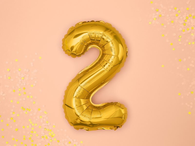 Ballon anniversaire chiffre 2 Or 35cm 