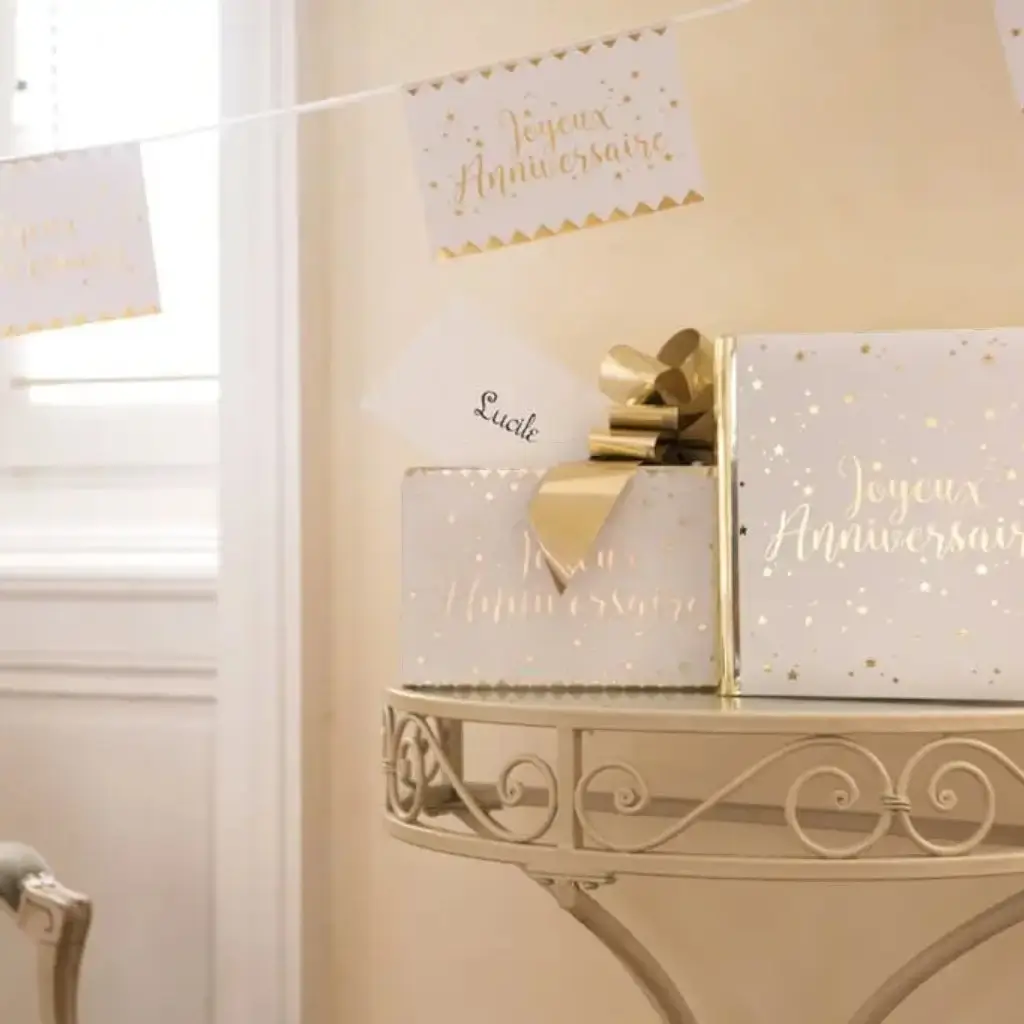 Livre d&#39;Or Joyeux Anniversaire Métallisé Or/Blanc 