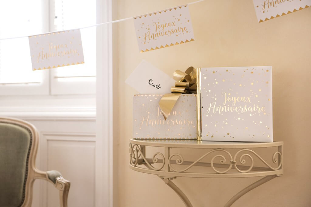 Urne en papier Joyeux Anniversaire Or/Blanc
