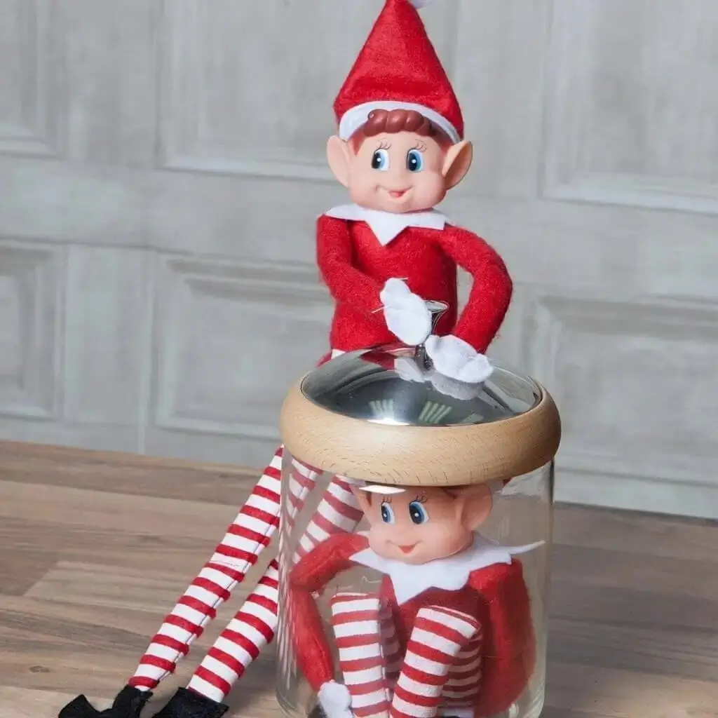 Lutin farceur fille Elvie REF/13212 (Décoration Noël)