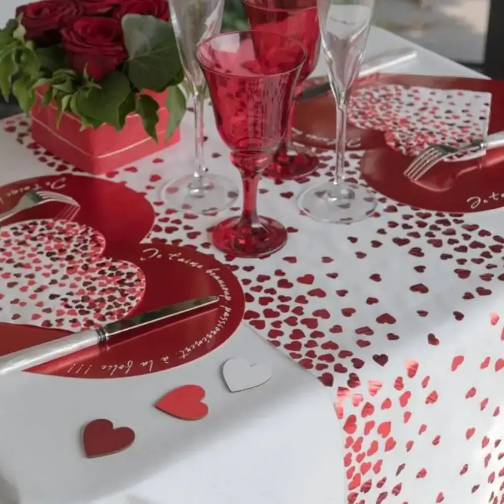 Chemin de Table Saint Valentin 3 mètres