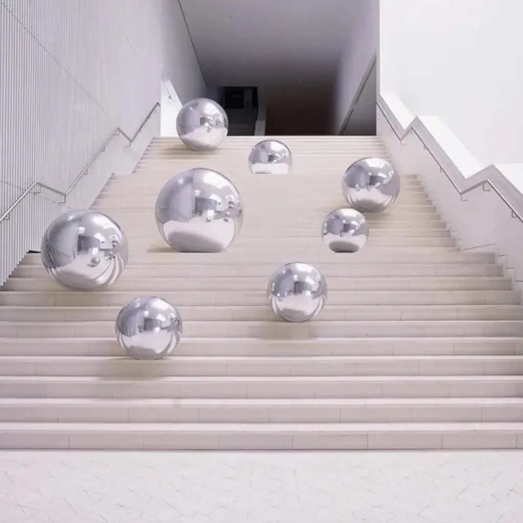 Boule Miroir Gonflable Argentée 120cm – Déco Réutilisable