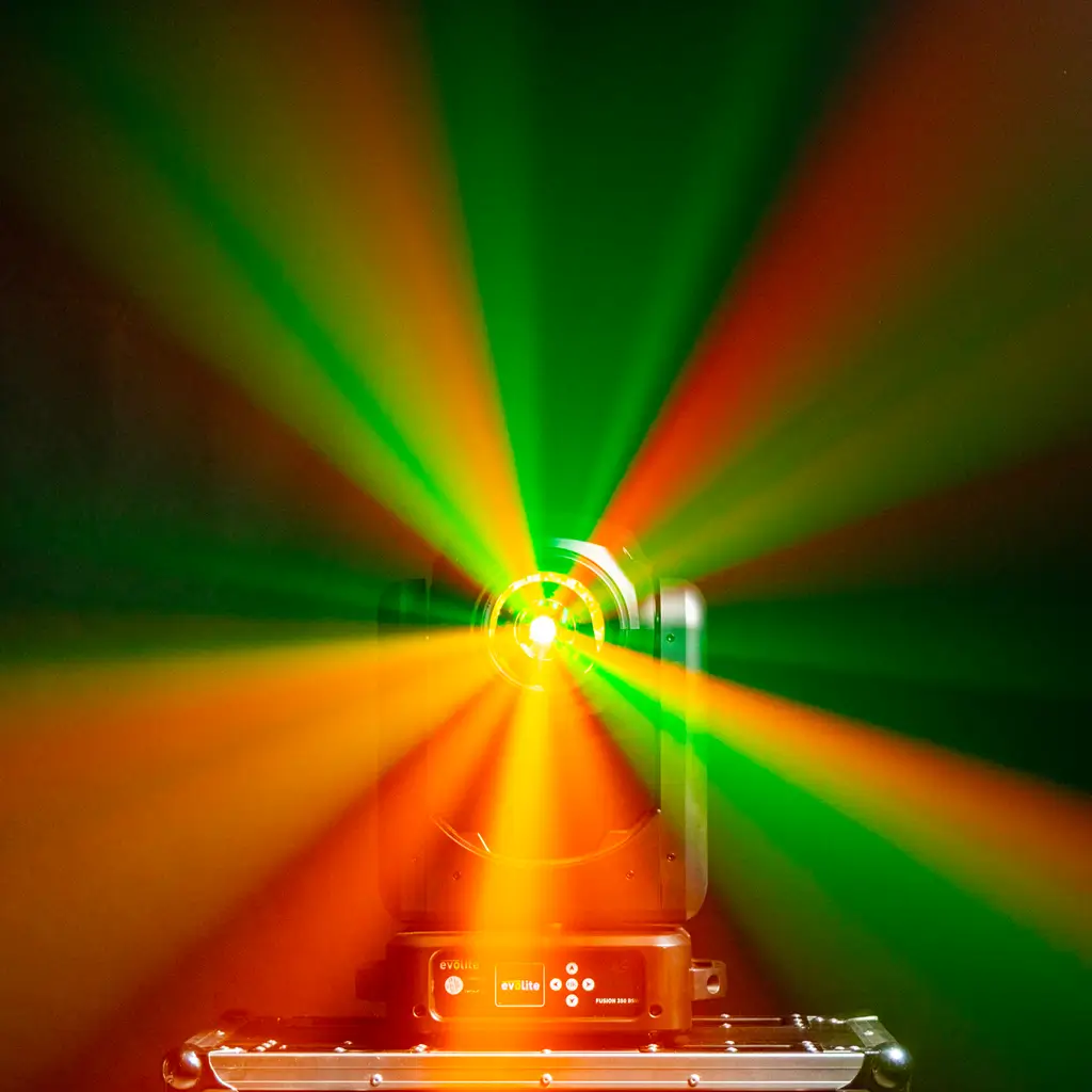 Pack 2 projecteurs hybrides 350 W en flight case – Fusion 350 BSW Set Evolite – Beam, Spot &amp; Wash intelligents