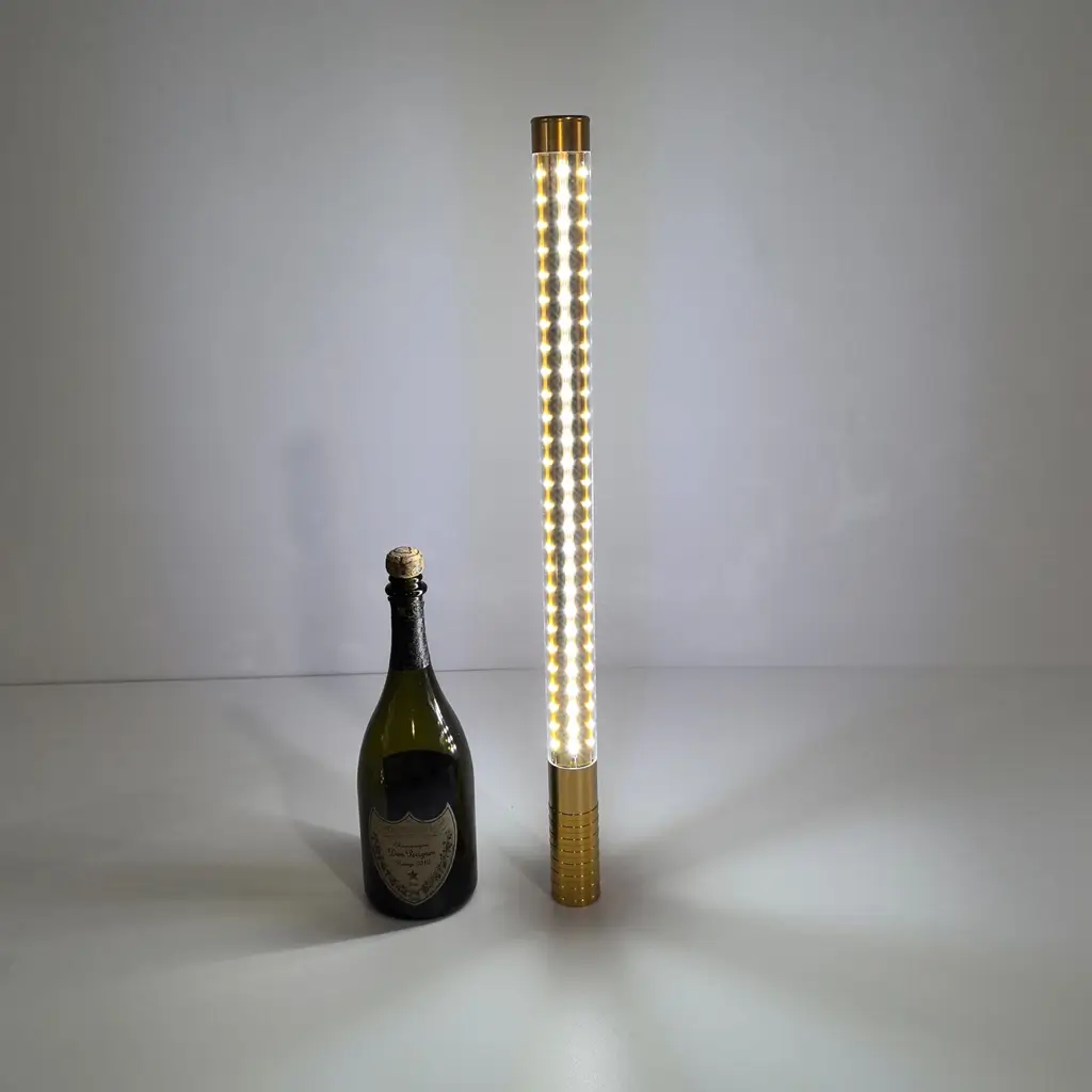BATON XXL LED BOUTEILLE V.I.P OR - 60x4cm