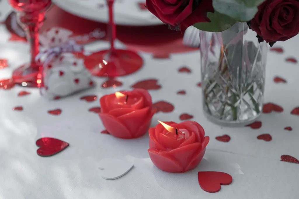 Bougie décorative fleur Rose sculptée – Rouge
